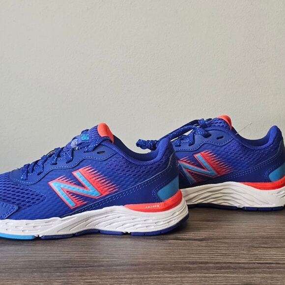 New Balance Kids' 680v6 Kids  Size 10.5 Running Shoes Blue New - Picture 1 of 6